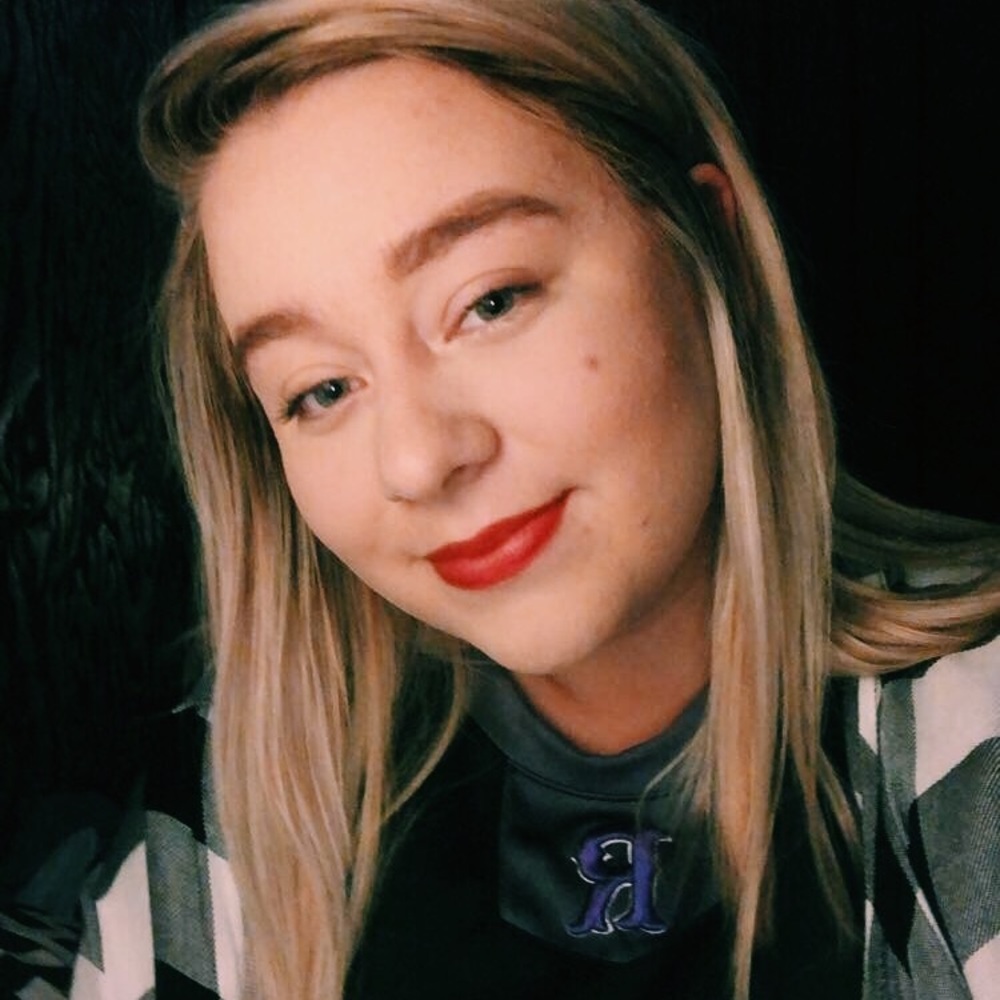 Meet your Posher, Brenna